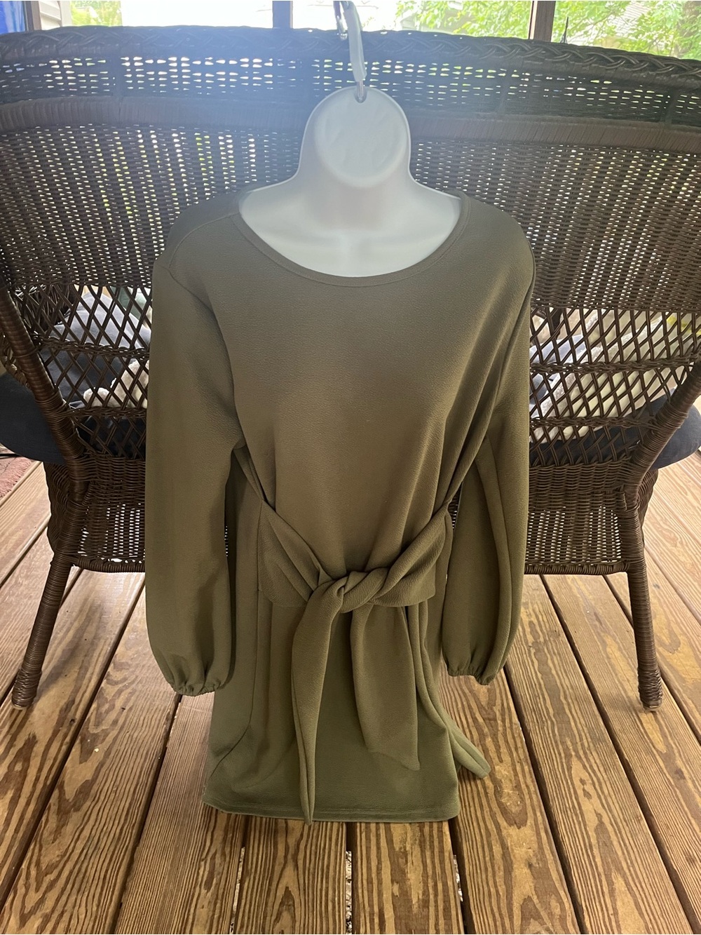 Women's Long Sleeve Tie-Waist Dress — Olive Green